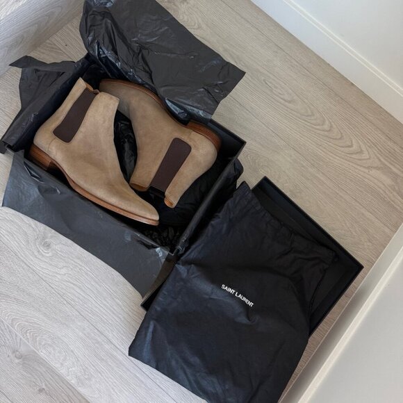 BRAND NEW IN BOX Saint Laurent Tan Suede Boots SUEDE SOHO Mid heel leather - Picture 4 of 14